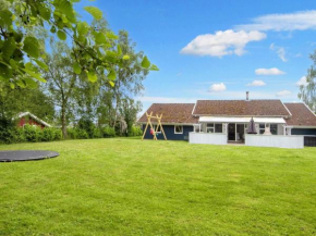 12 person holiday home in Nordborg